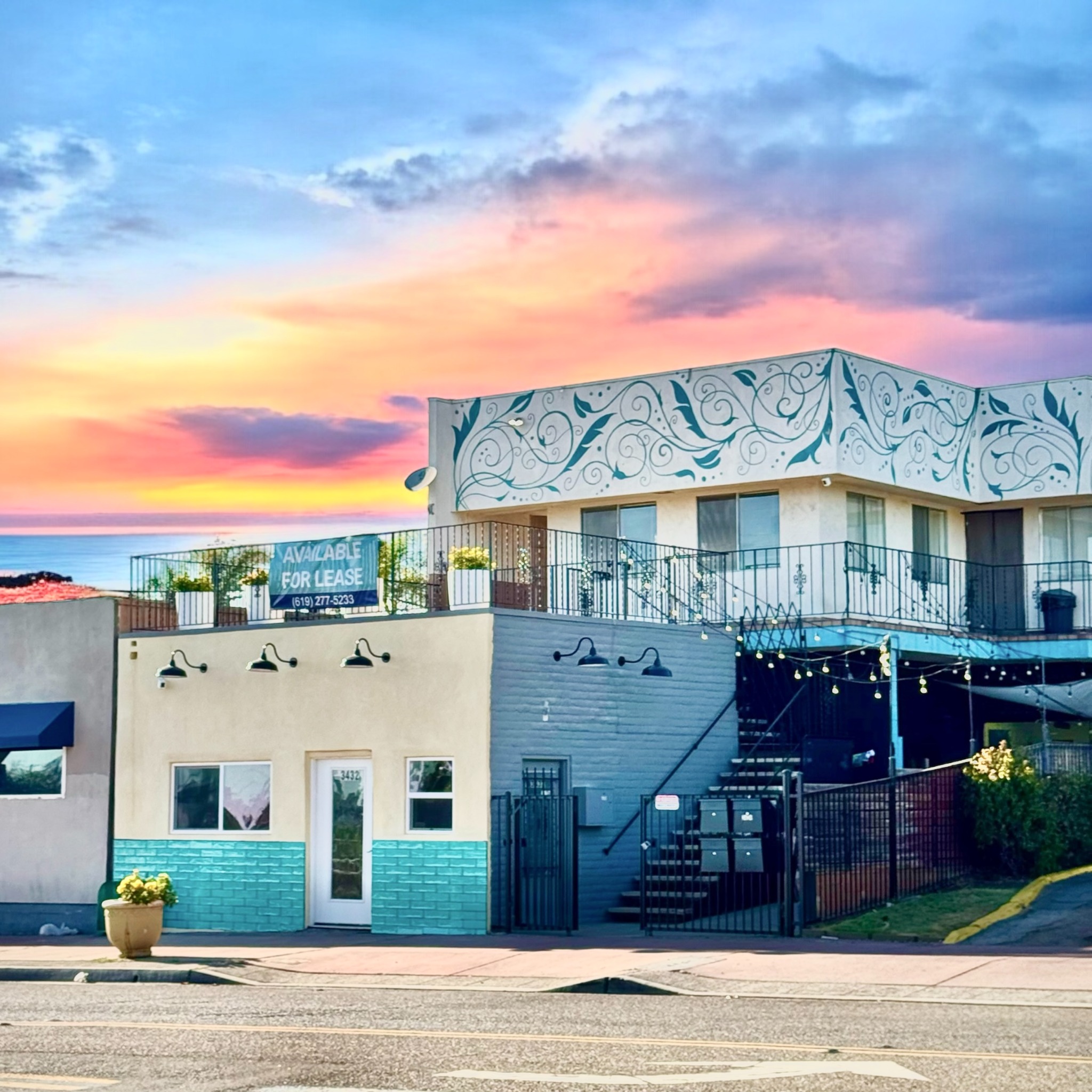 Swifty Heights exterior at sunset
